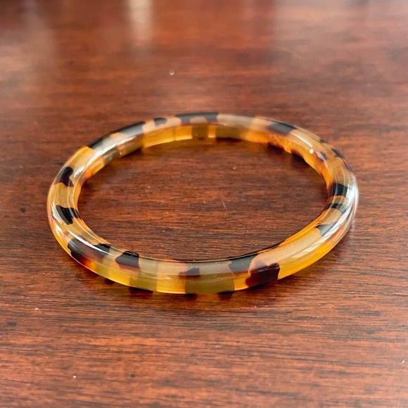 Vintage tortoise shell pattern cellulose acetate bangle bracelet - Picture 5 of 6